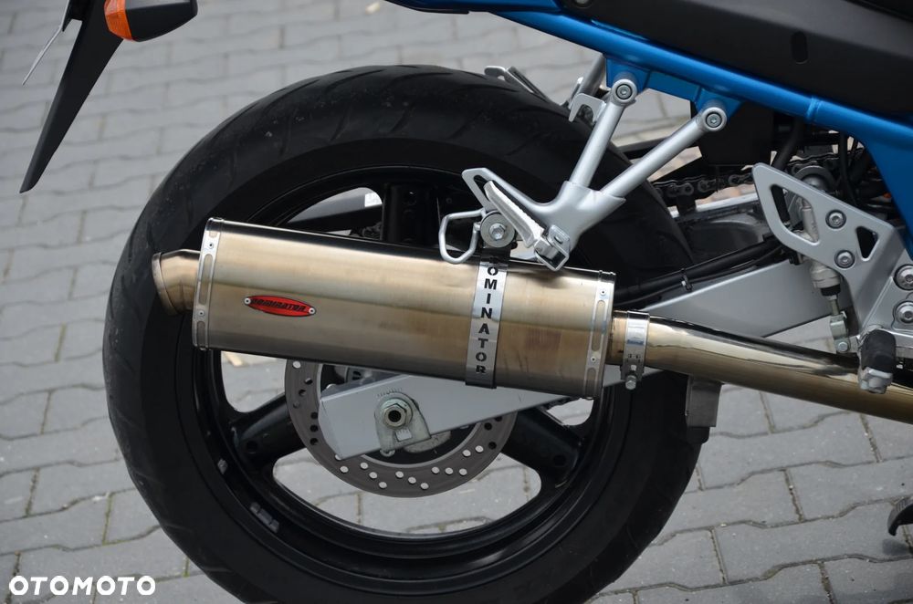 Suzuki Bandit - 12