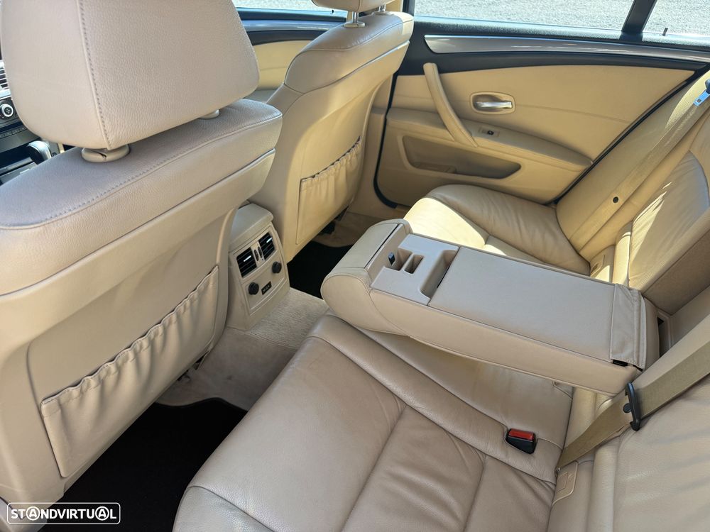 BMW 520 dA - 22