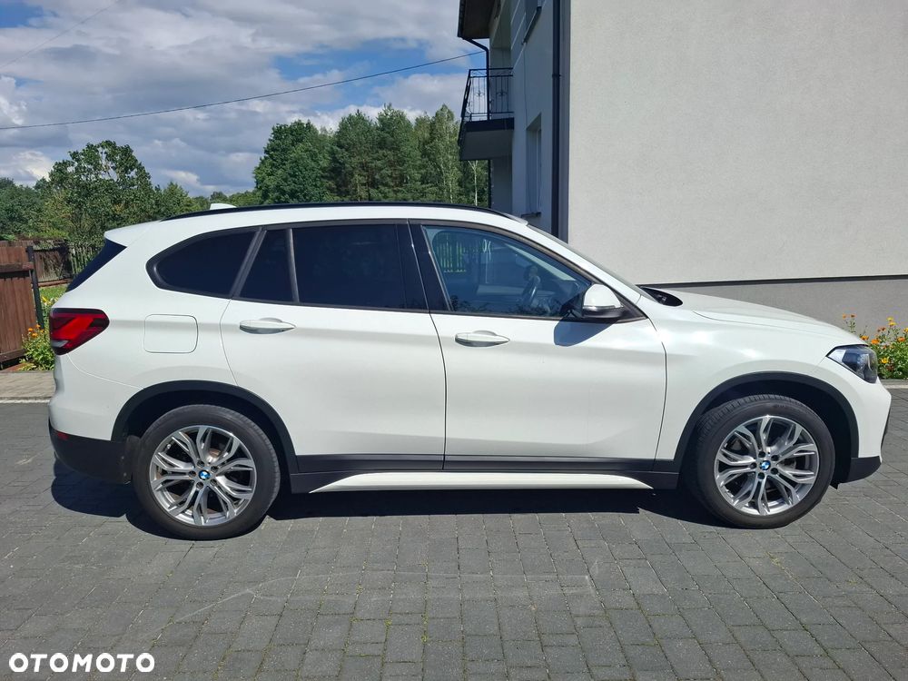 BMW X1 sDrive18d Sport Line - 5