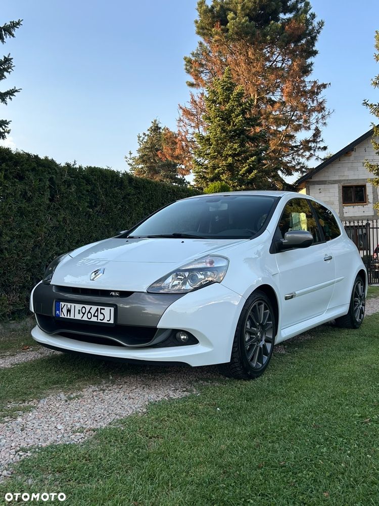 Renault Clio 2.0 16V Sport - 24