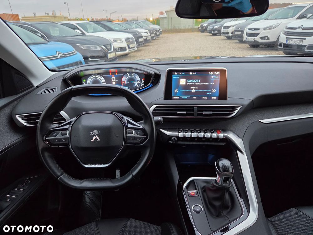 Peugeot 3008 1.5 BlueHDi Allure Pack S&S - 17