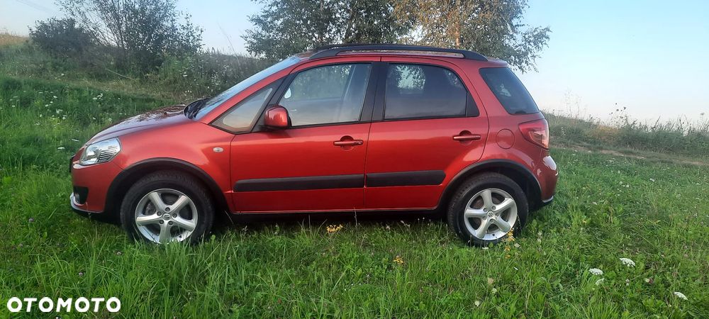 Suzuki SX4 1.6 GS / Premium 4WD - 3