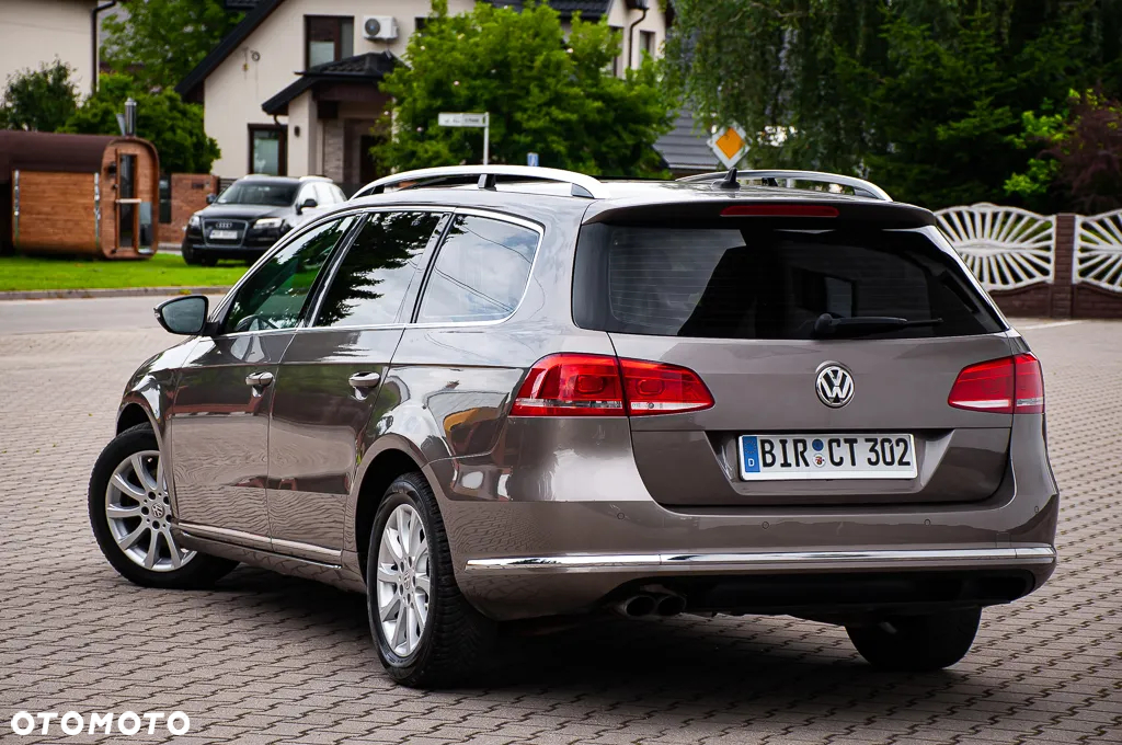 Volkswagen Passat 2.0 TDI DPF Highline DSG - 13