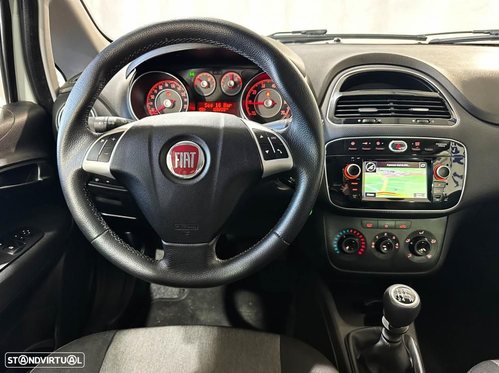 Fiat Punto 1.2 Lounge Start&Stop - 24