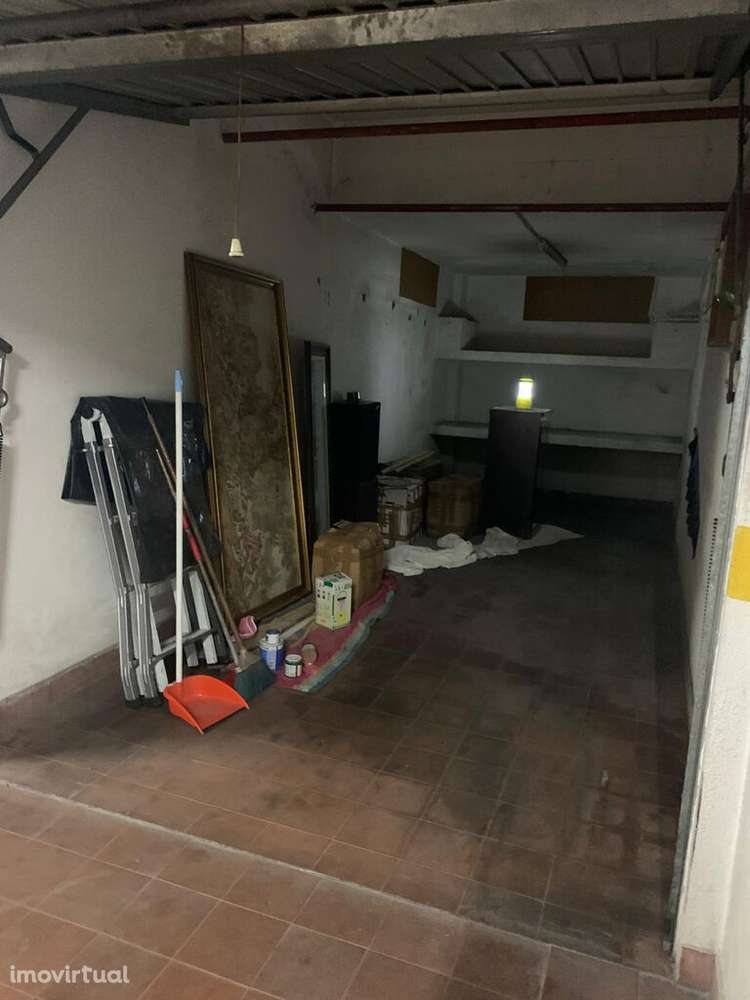 Venda Garagem - Grande imagem: 3/7