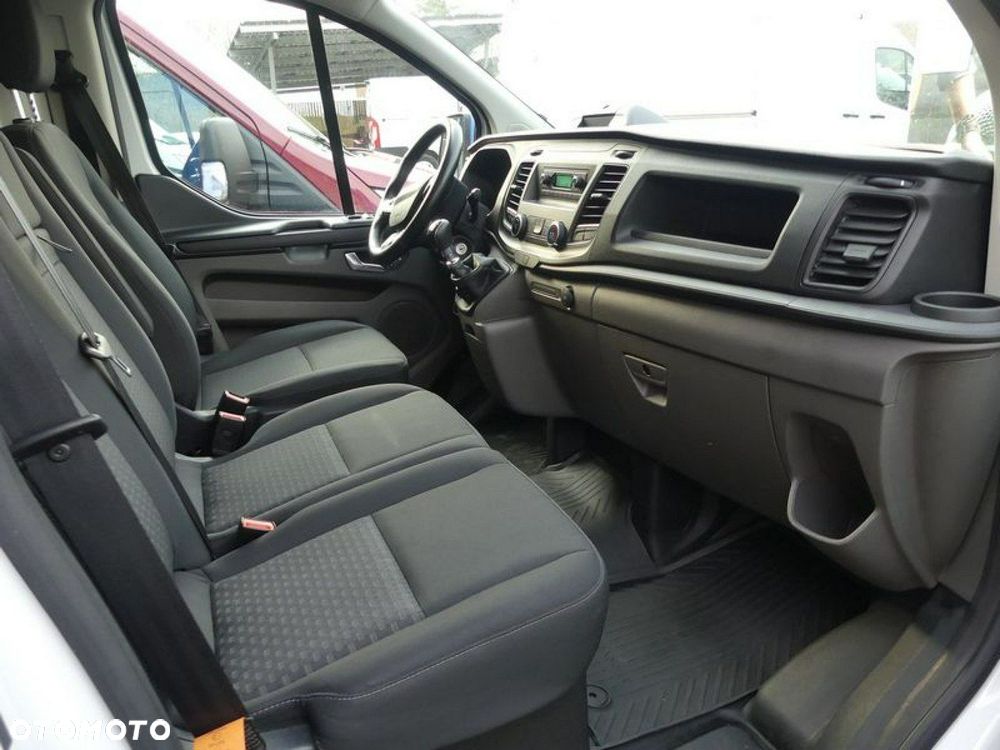 Ford Transit - 5