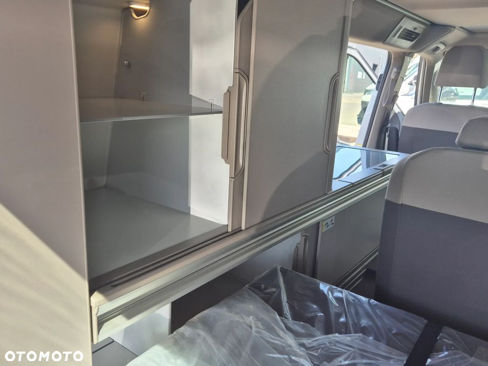 Volkswagen California - 16