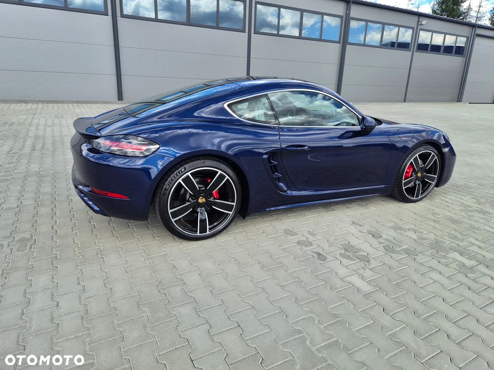 Porsche 718 Cayman GPF S PDK - 11