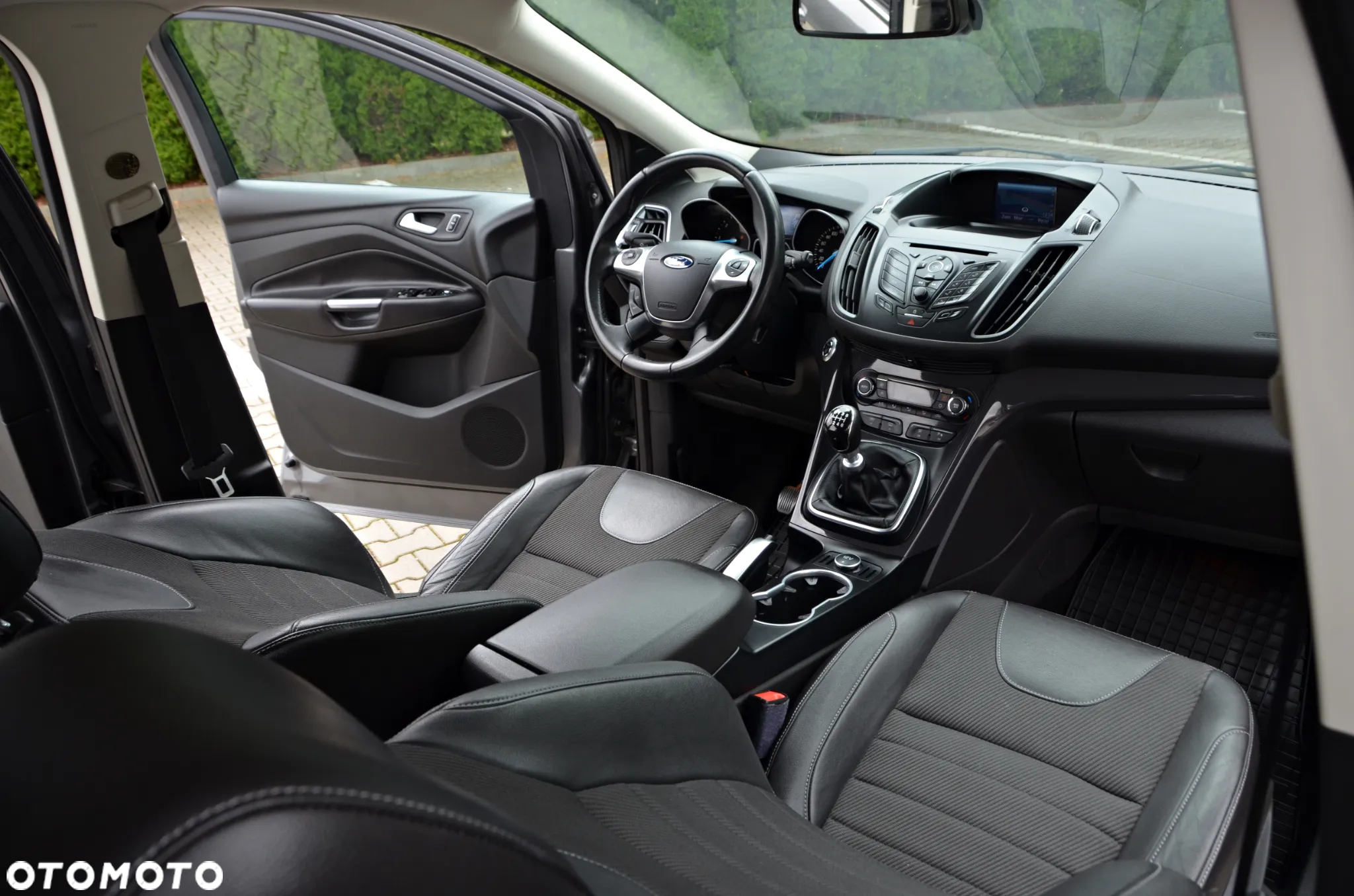 Ford Kuga 2.0 TDCi Titanium - 30