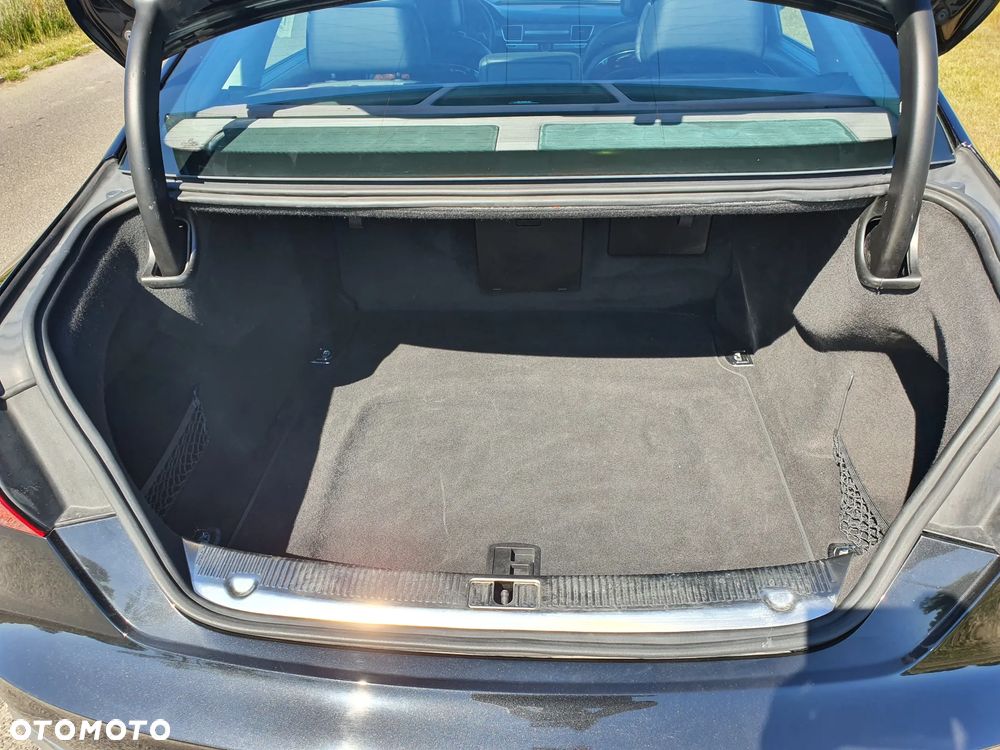 Audi A8 4.0 TFSI L Quattro - 4