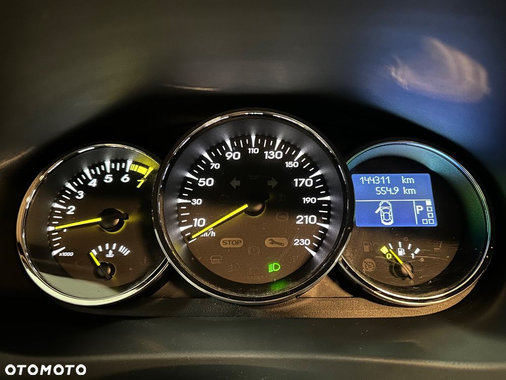 Renault Fluence - 33