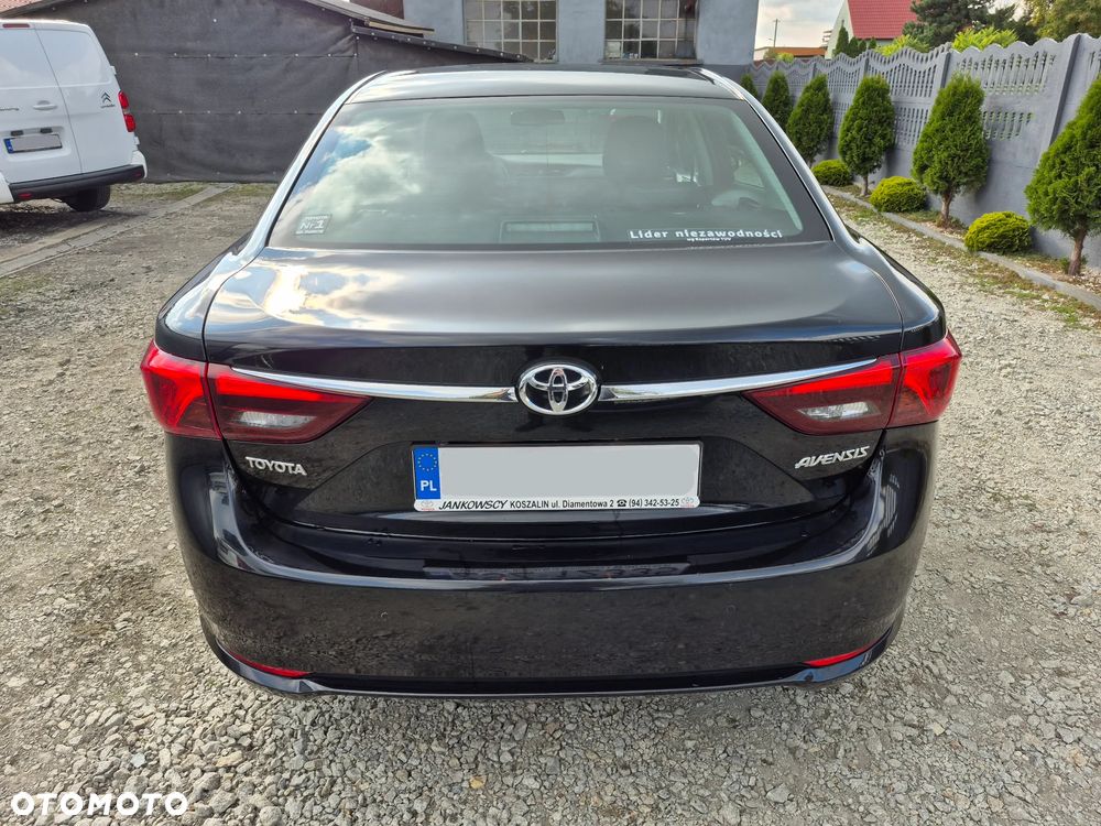Toyota Avensis 1.6 D-4D Premium - 5