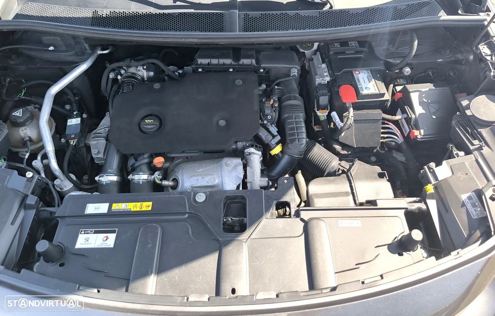 Peugeot 5008 1.5 BlueHDi Allure - 30