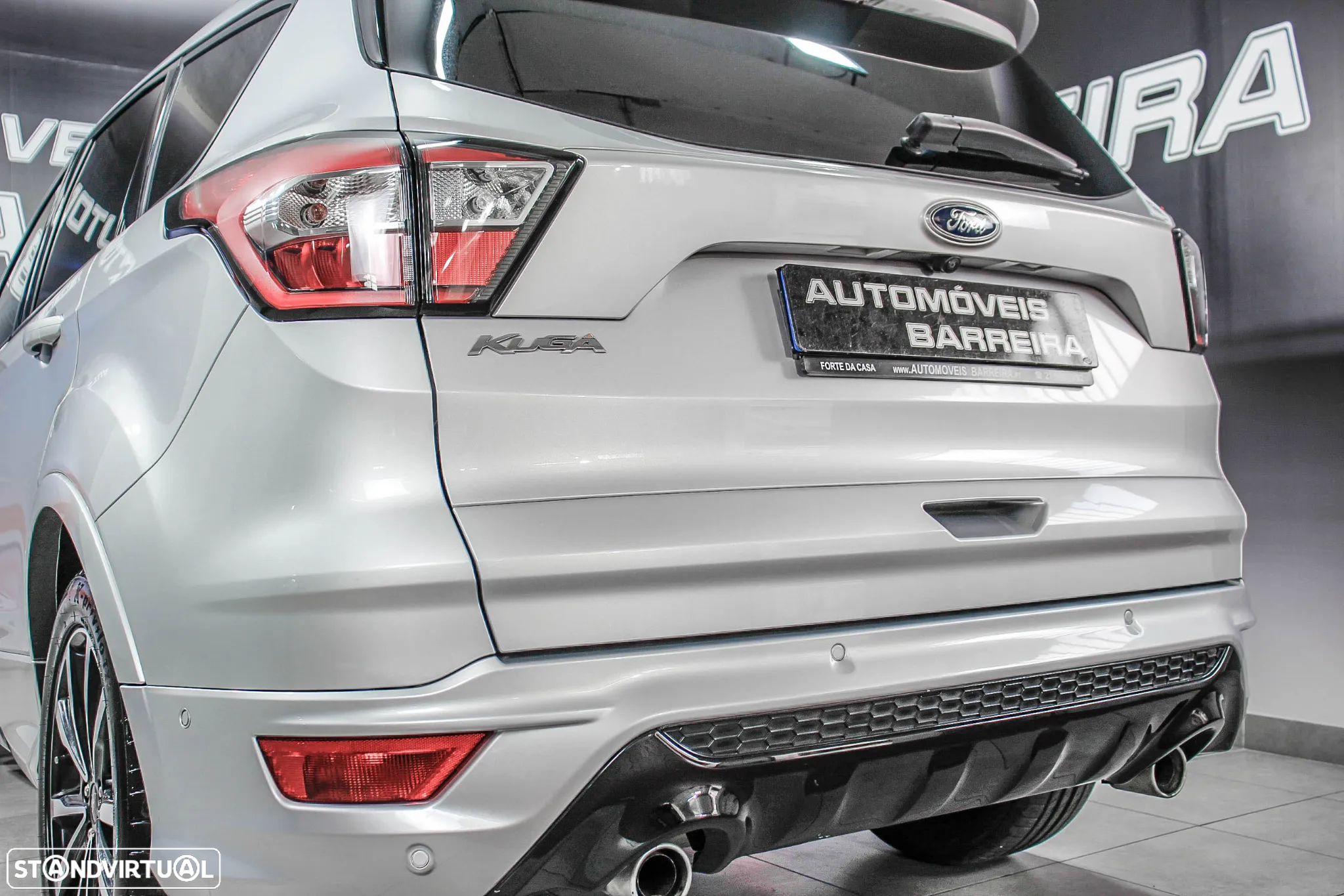 Ford Kuga 1.5 TDCi ST-Line - 34