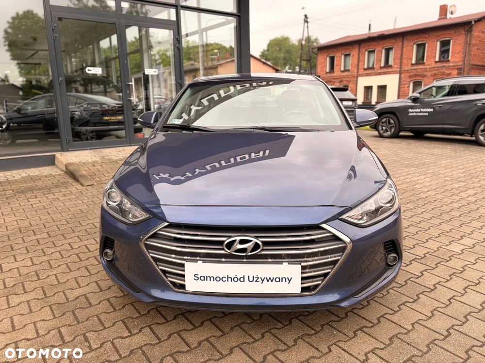Hyundai Elantra 1.6 Comfort - 2