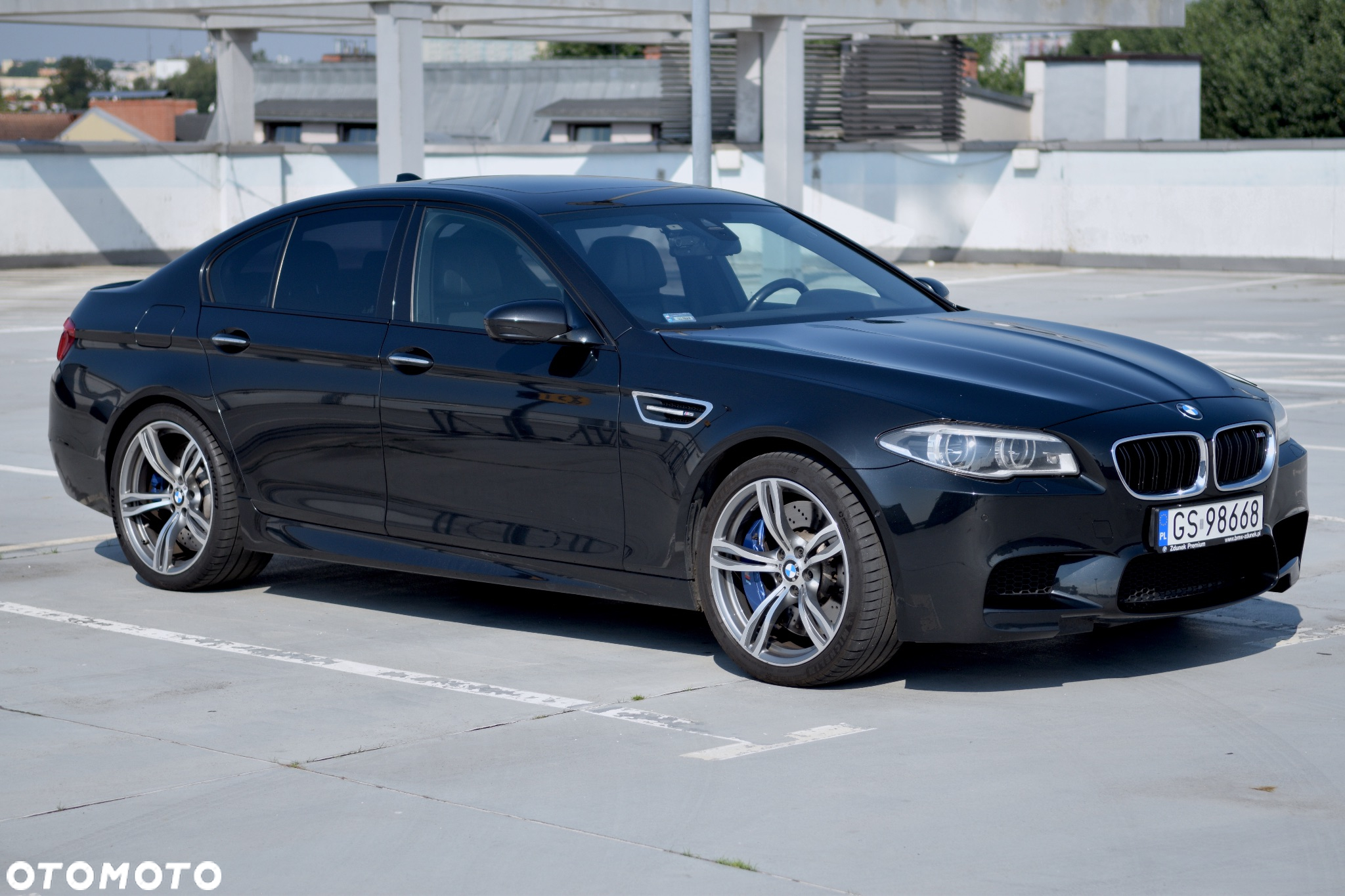 BMW M5 Standard - 2