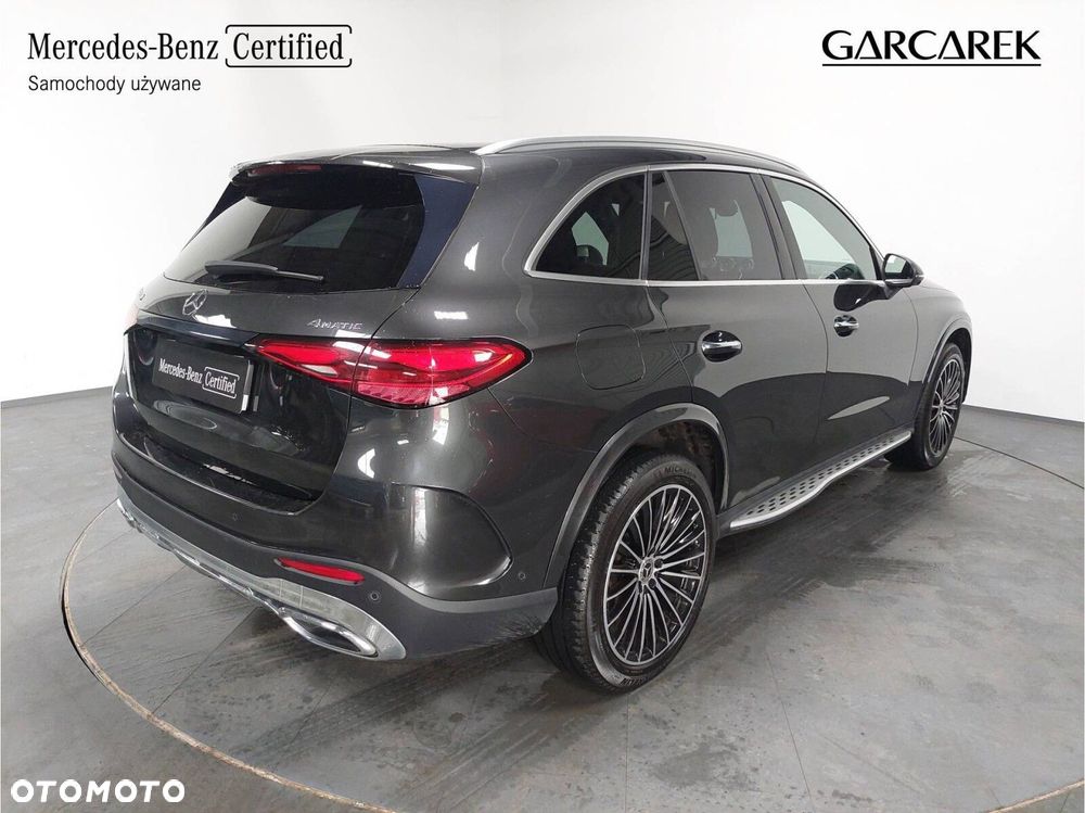 Mercedes-Benz GLC - 4