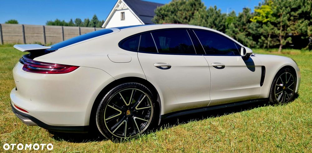 Porsche Panamera 4 - 2