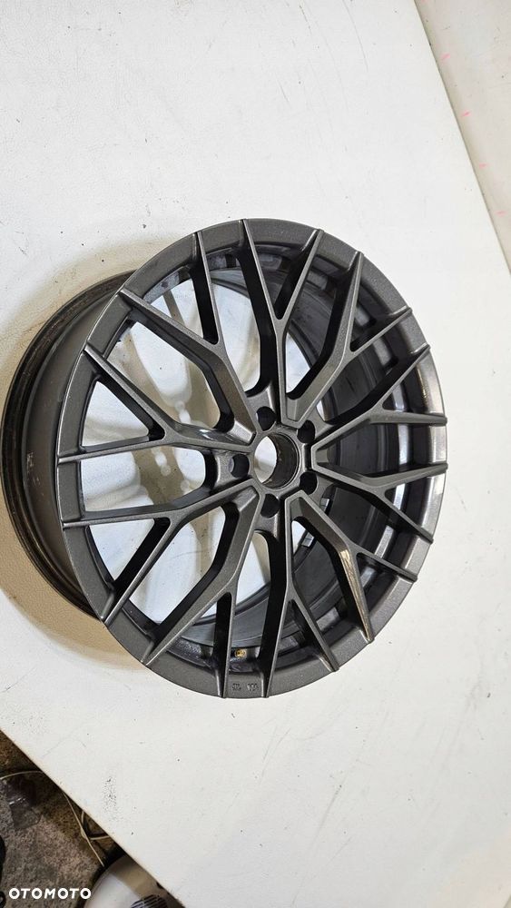 felga aluminiowa via sff02 20'' 8,5j et35 5x112 cb 66,6 - 3