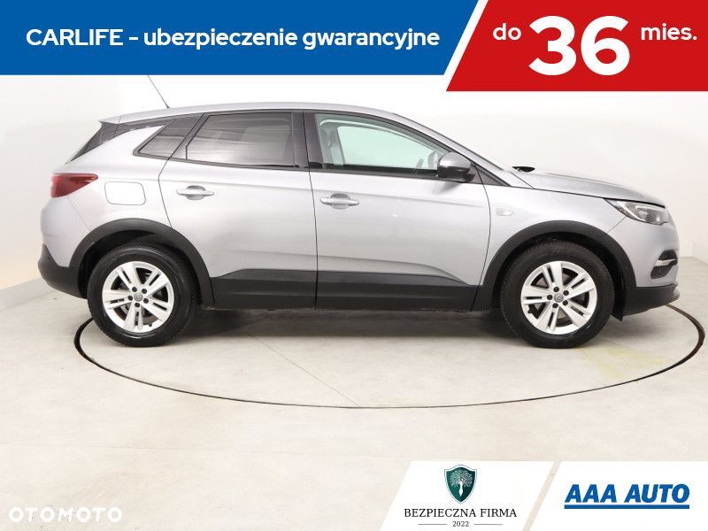 Opel Grandland X - 8