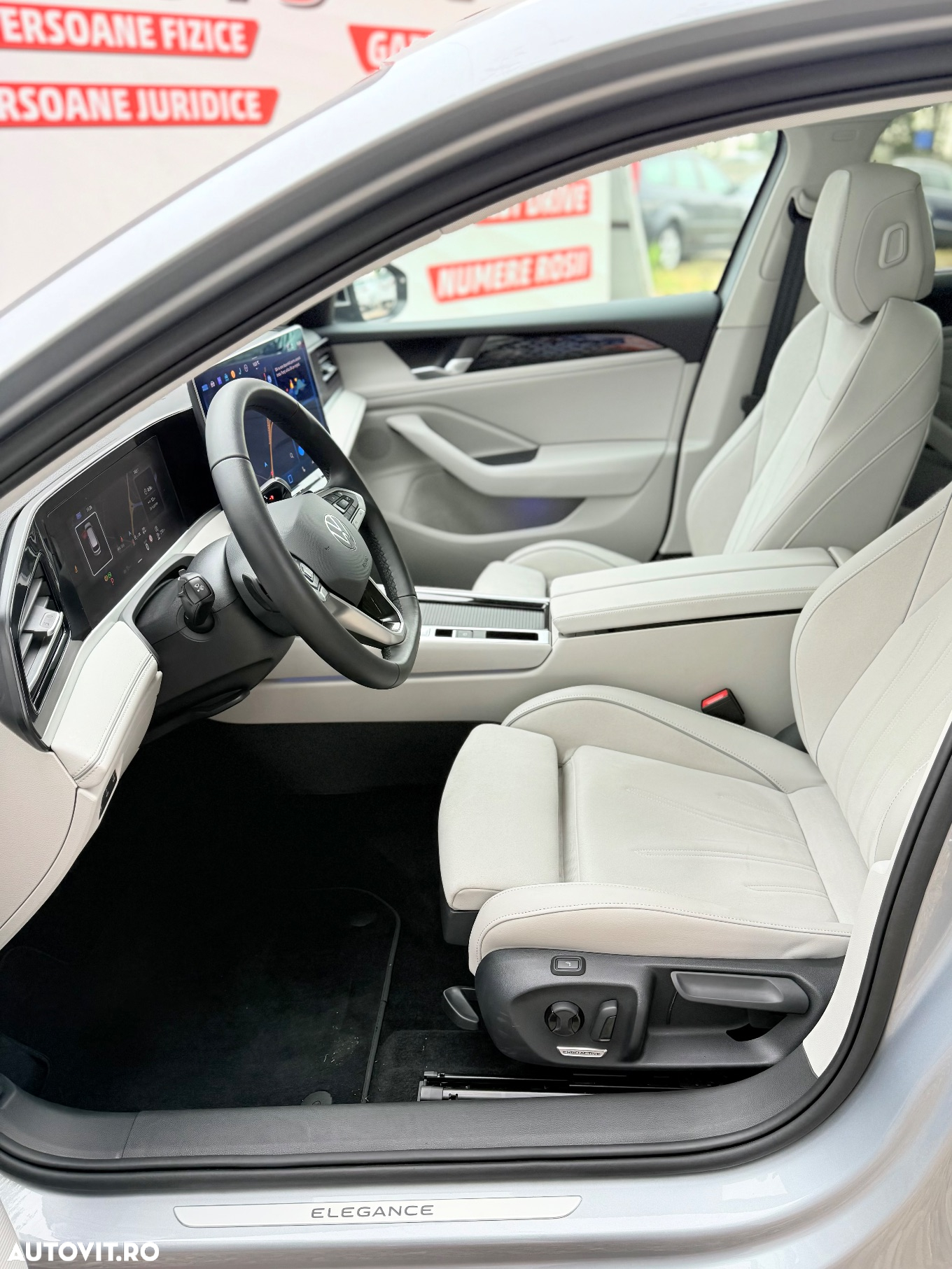 Volkswagen Passat Variant 2.0 TDI DSG Elegance - 10