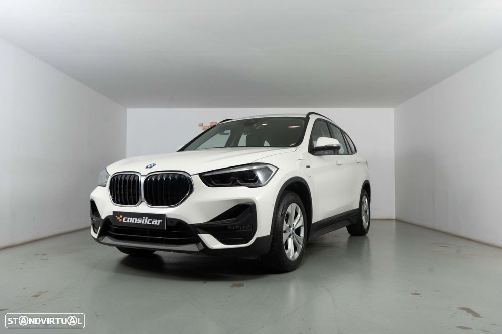 BMW X1 25 e xDrive Corporate Edition - 9