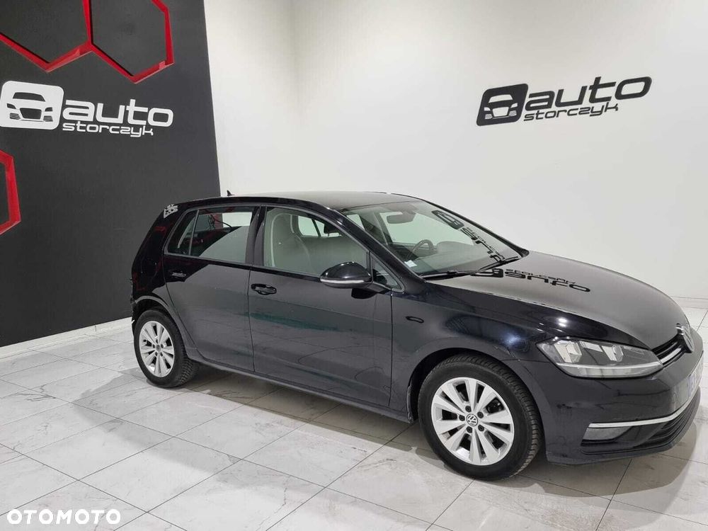 Volkswagen Golf - 12