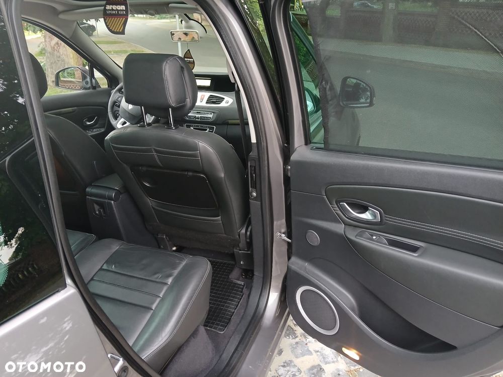 Renault Scenic - 18