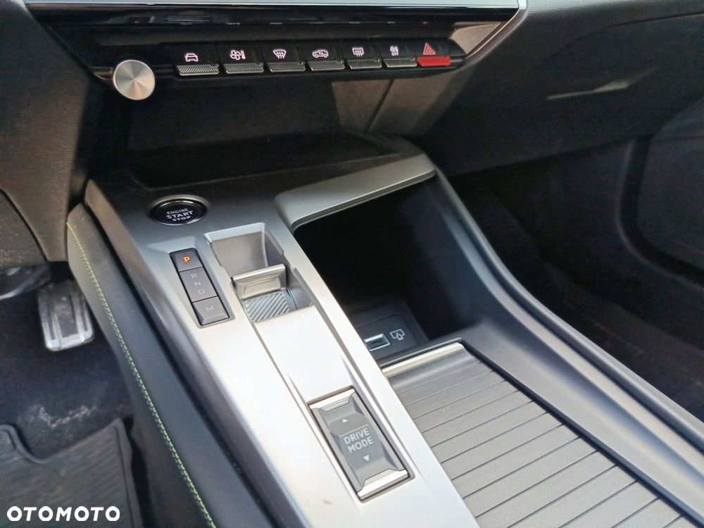 Peugeot 308 - 17