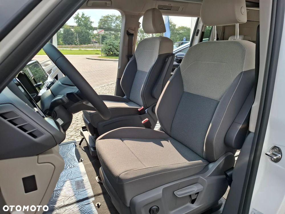 Volkswagen California Beach Camper - 15