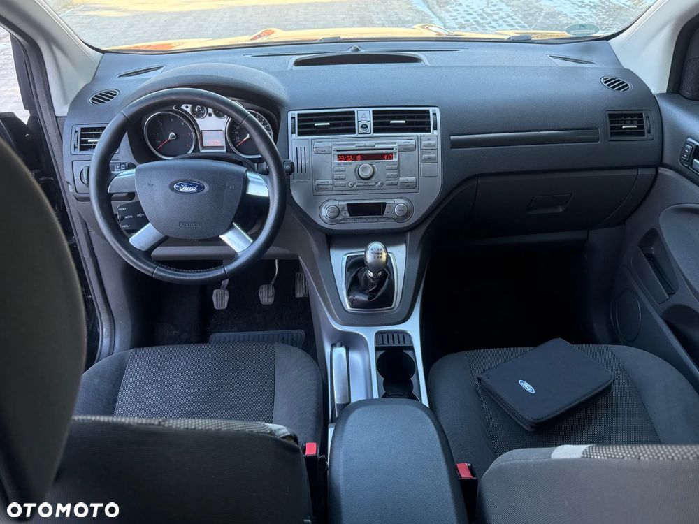 Ford Kuga 2.0 TDCi 4x4 Trend - 6