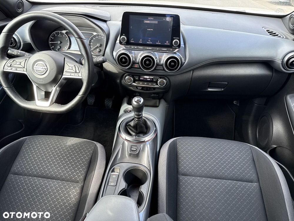 Nissan Juke 1.0 DIG-T N-Connecta - 12