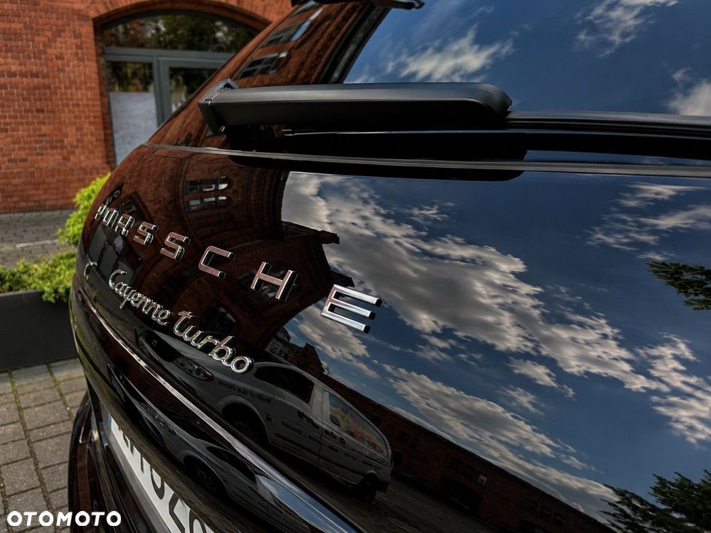 Porsche Cayenne - 18