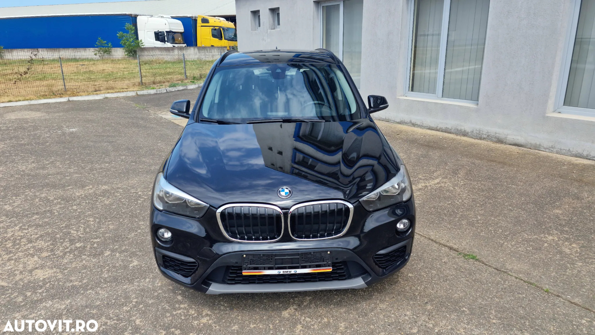 BMW X1 sDrive16d Advantage - 2