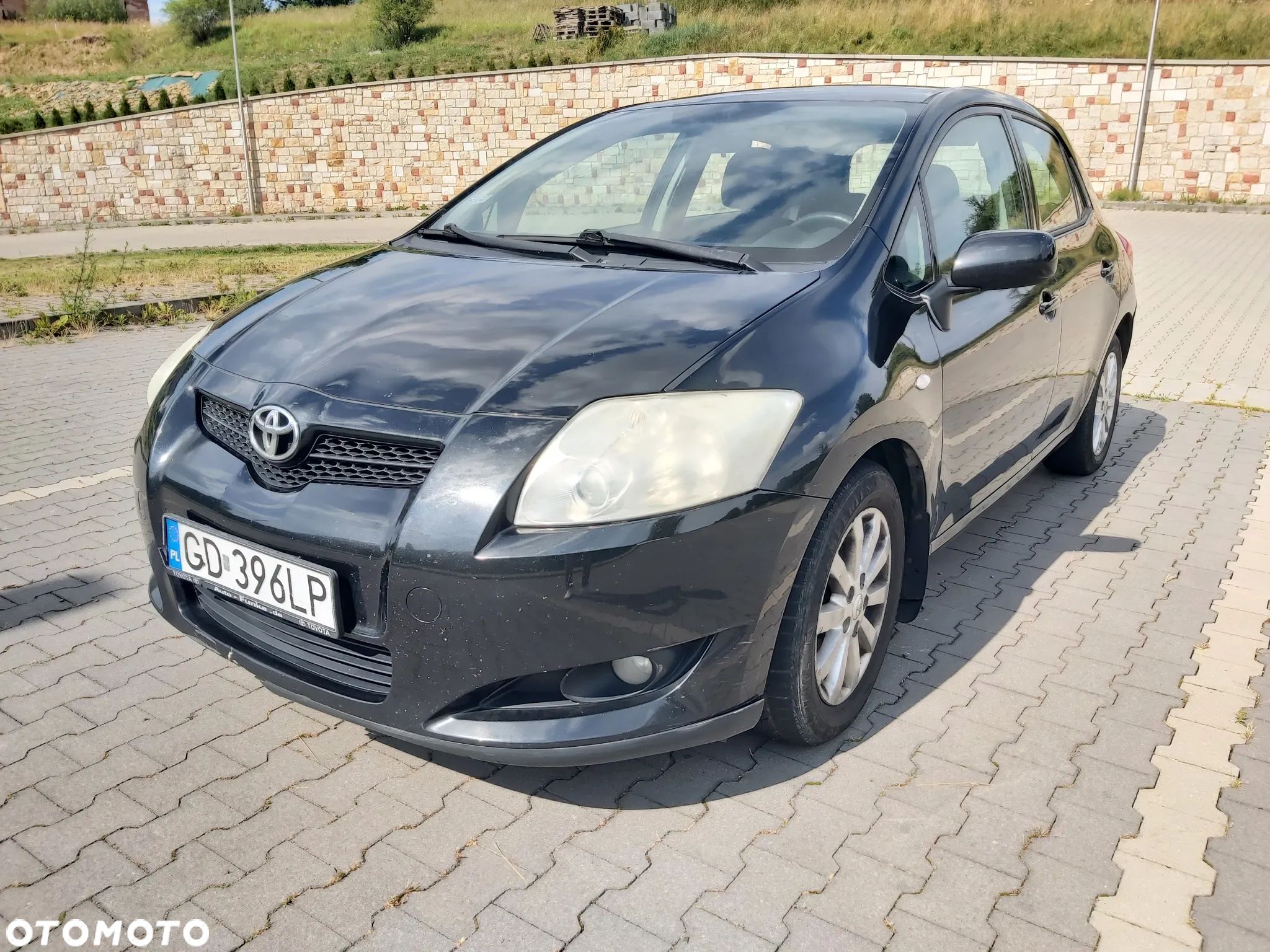 Toyota Auris - 1