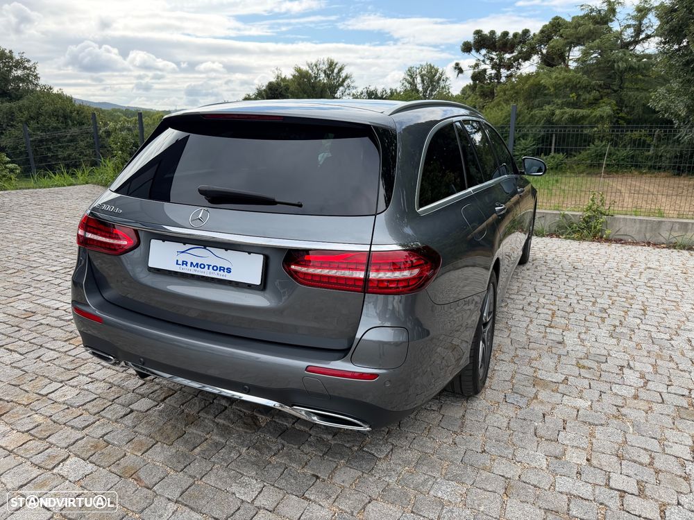 Mercedes-Benz E 300 de 9G-TRONIC AMG Line - 5