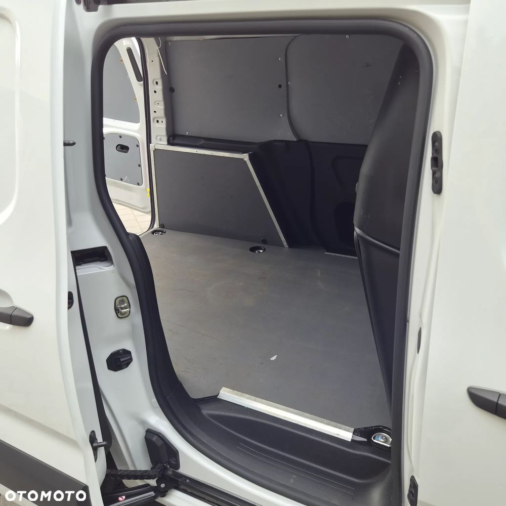 Toyota PROACE CITY - 10