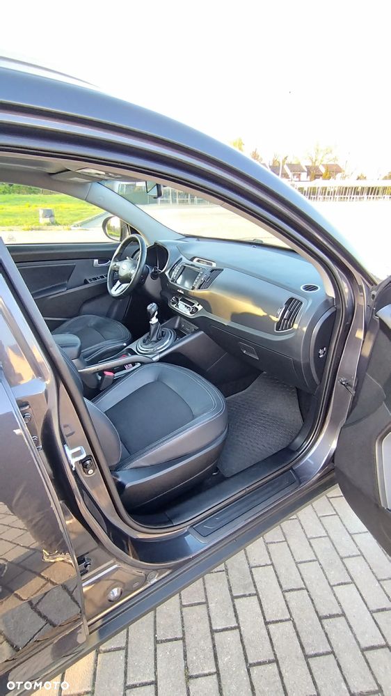 Kia Sportage - 11