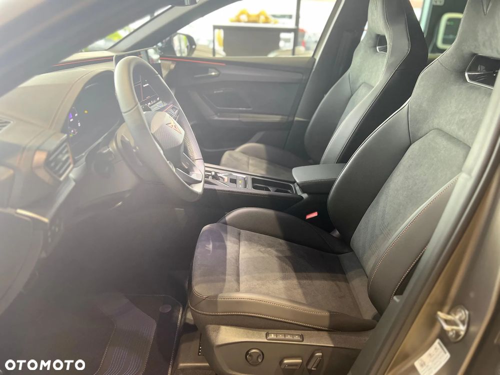 Cupra Leon 1.5 eTSI mHEV DSG - 12