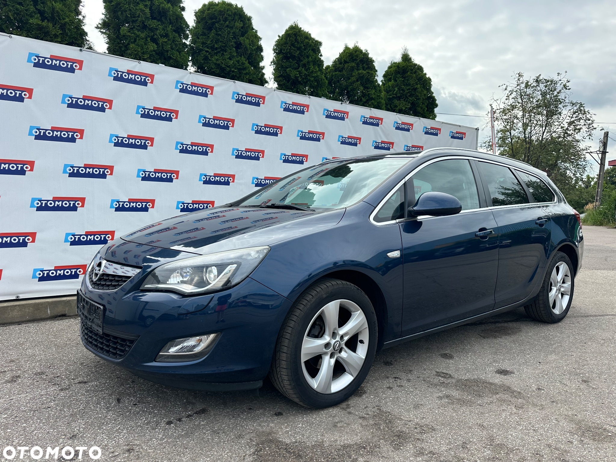 Opel Astra 1.4 Turbo Edition Sport - 2