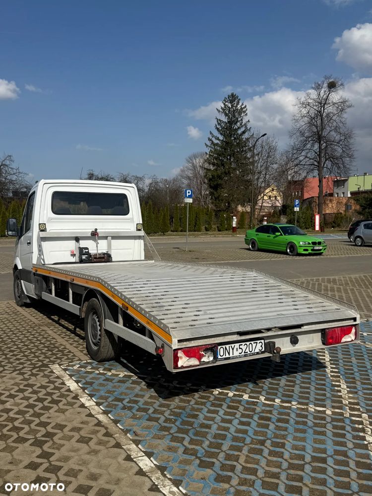 Mercedes-Benz Sprinter - 6