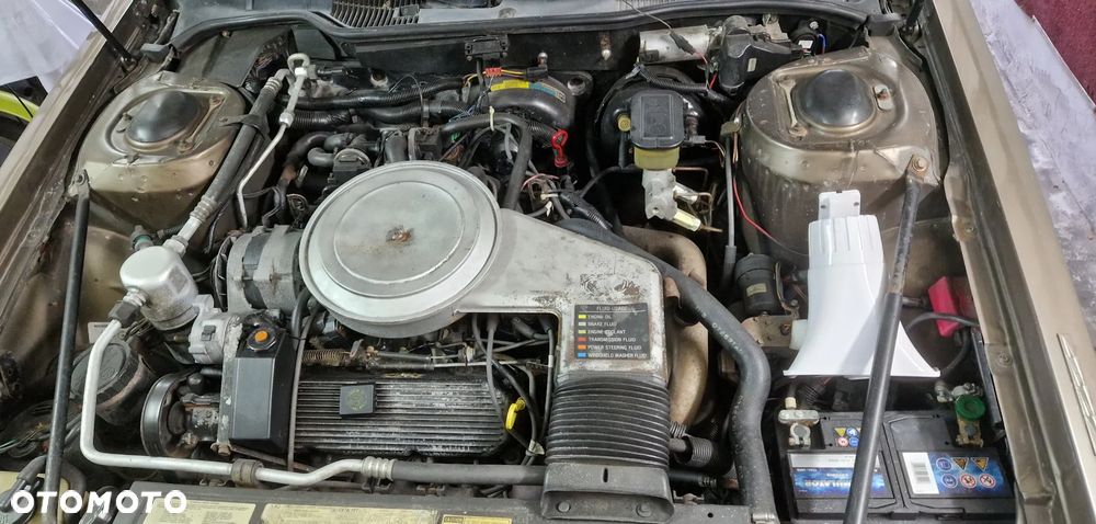 Cadillac Deville - 18