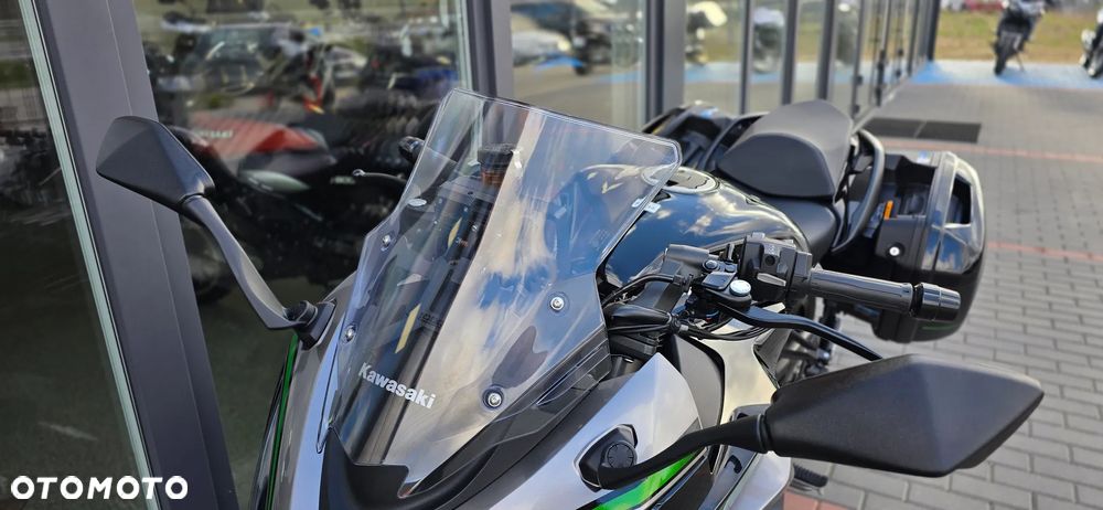 Kawasaki Ninja 1000 SX - 30