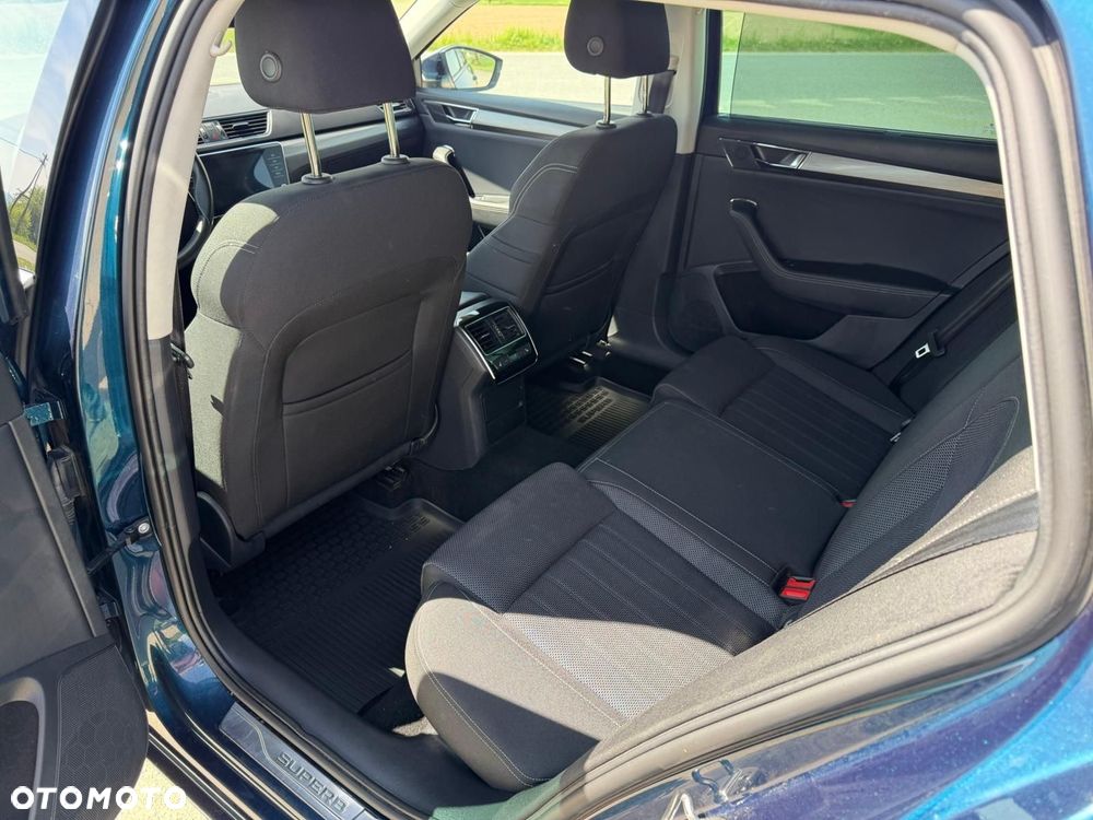 Skoda Superb 2.0 TSI Style DSG - 6