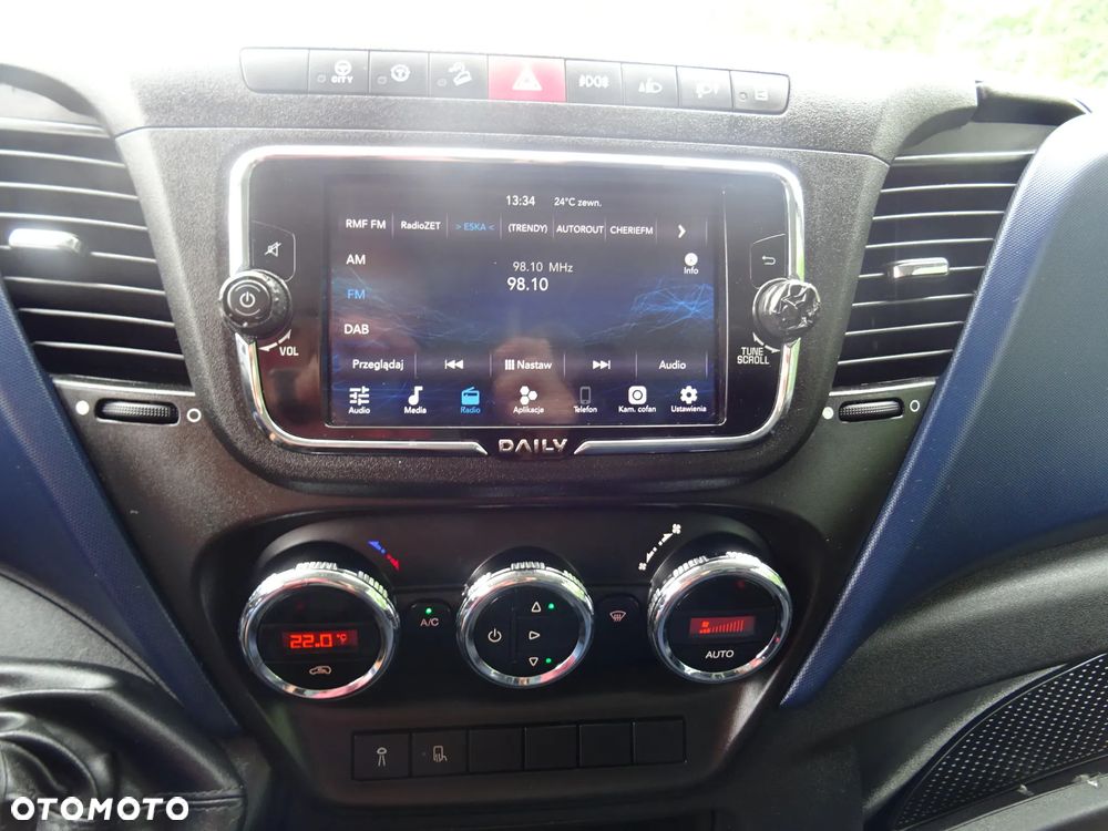 Iveco 35c18 Chłodnia + Winda 3,0 180KM Hi-Matic Klima Thermo King V500MAX Klima Piękny Stan - 22