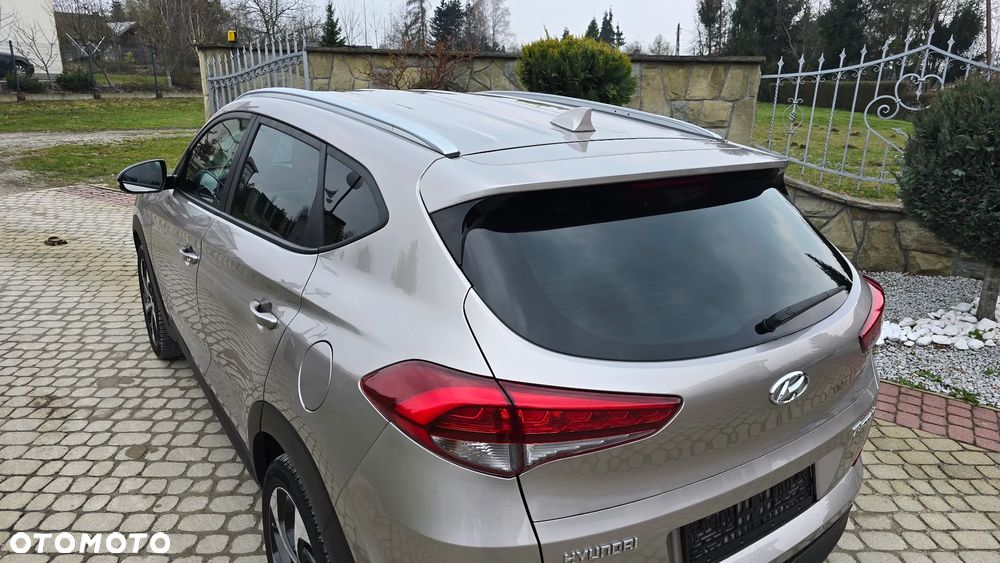 Hyundai Tucson 1.6 GDi 2WD Select - 27