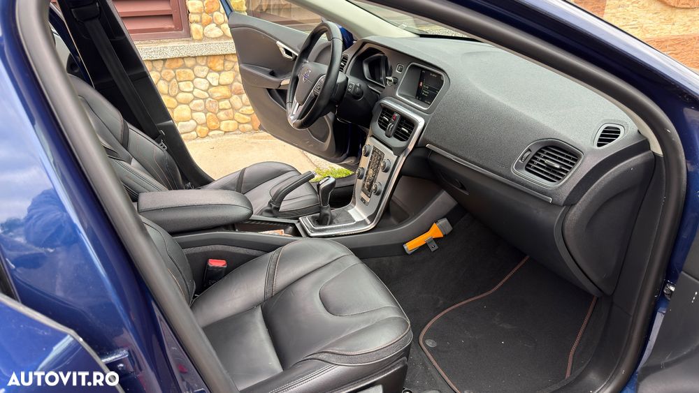 Volvo V40 D2 RDesign - 7