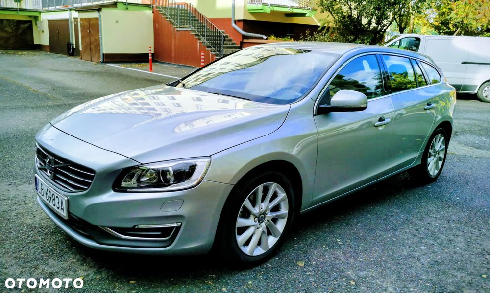 Volvo V60 T3 - 3