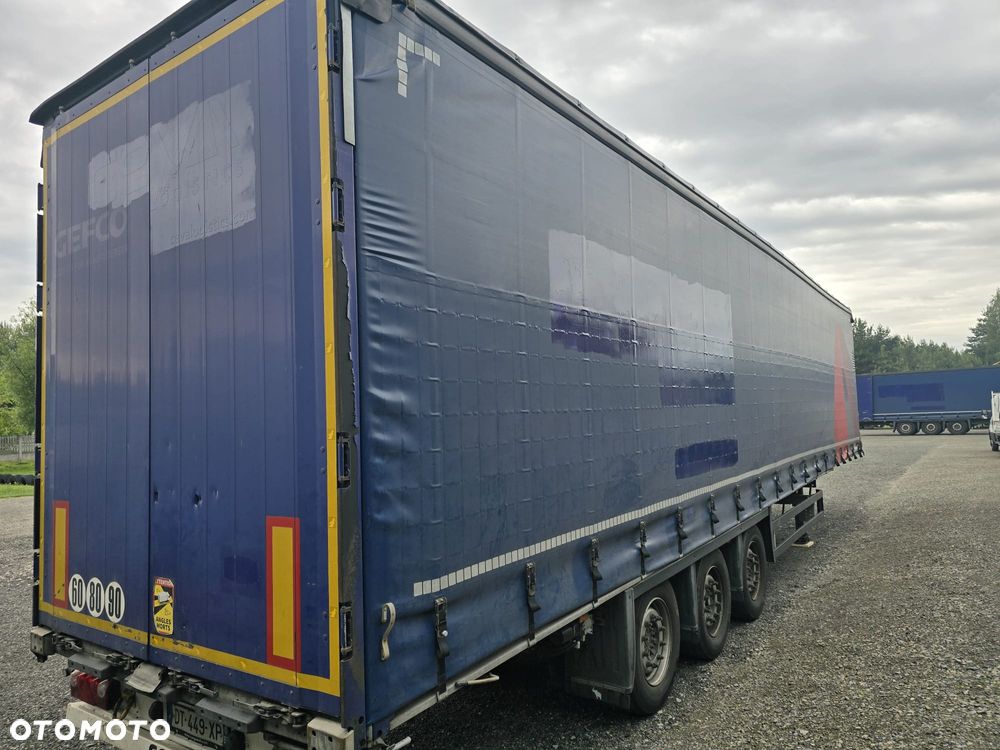 Schmitz Cargobull SCB - 9