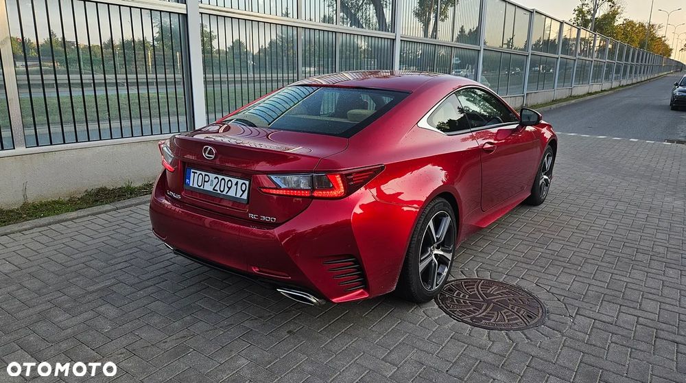 Lexus RC 200t / 300 Prestige - 14